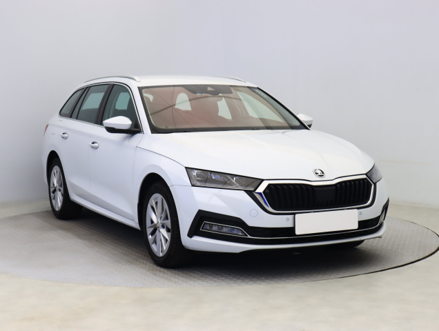 Škoda Octavia 2023