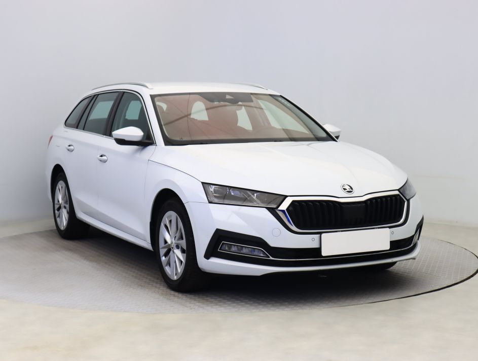 Skoda Octavia - 2023
