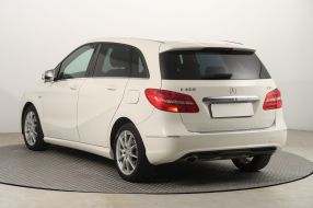 Mercedes-Benz B - 2012