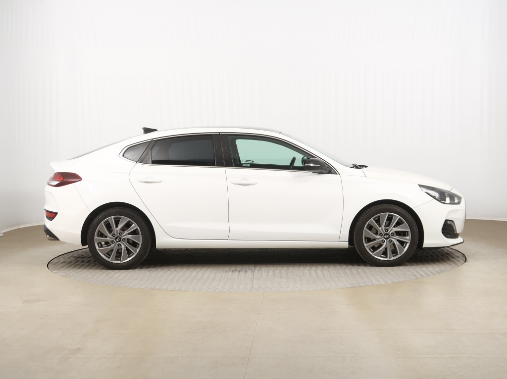 Hyundai i30 Fastback