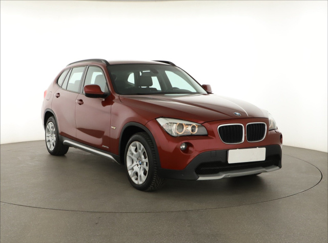 BMW X1 2011