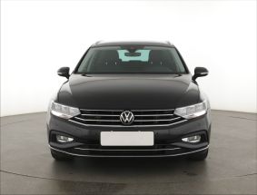 Volkswagen Passat - 2022
