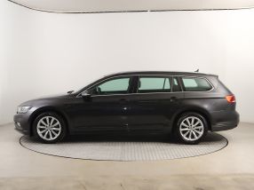 Volkswagen Passat - 2020
