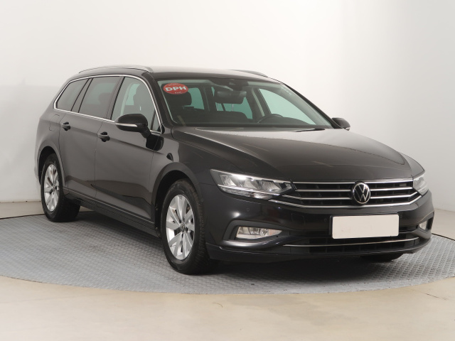 Volkswagen Passat 2021