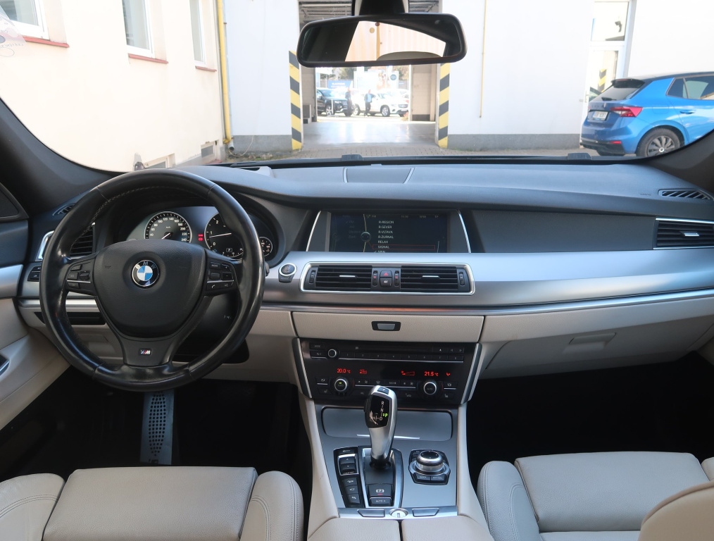 BMW 5GT