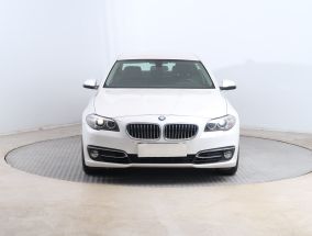 BMW 5 - 2015