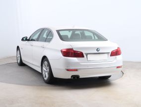BMW 5 - 2015