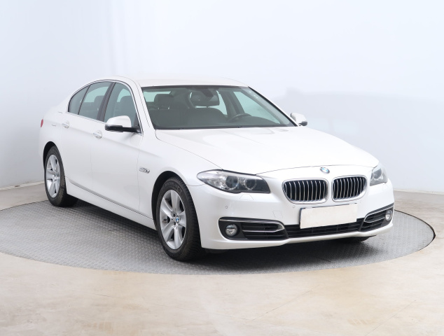 BMW 5 2015