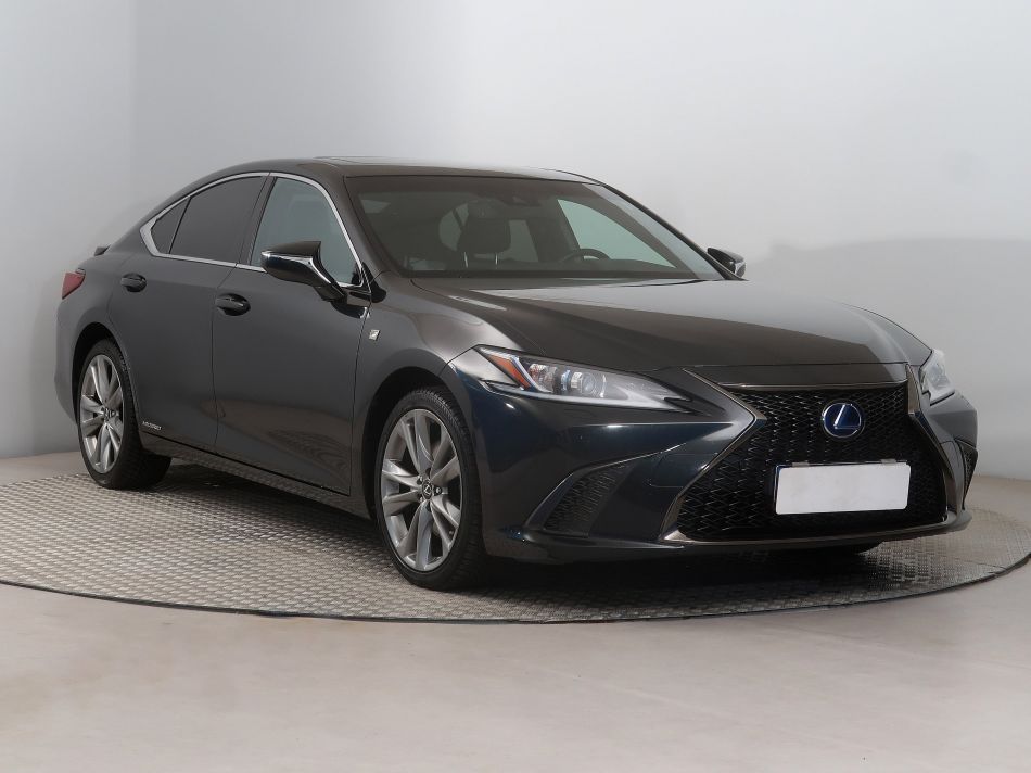 Lexus ES - 2020