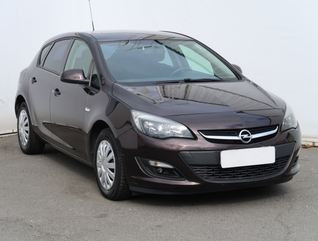 Opel Astra 2015