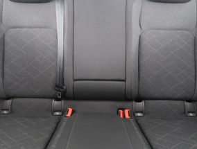 Volkswagen Golf - 2022