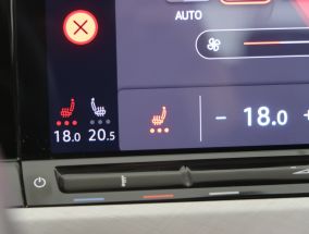 Volkswagen Golf - 2022