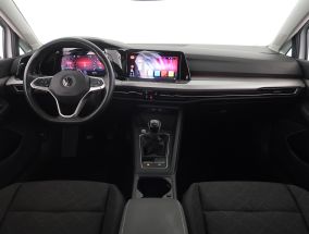 Volkswagen Golf - 2022