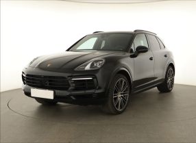 Porsche Cayenne - 2019