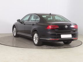 Volkswagen Passat - 2017