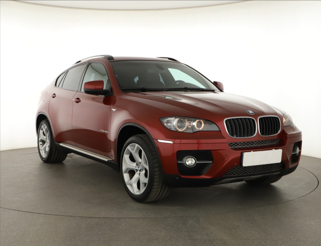BMW X6 2011