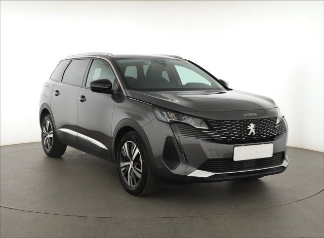 Peugeot 5008 2022