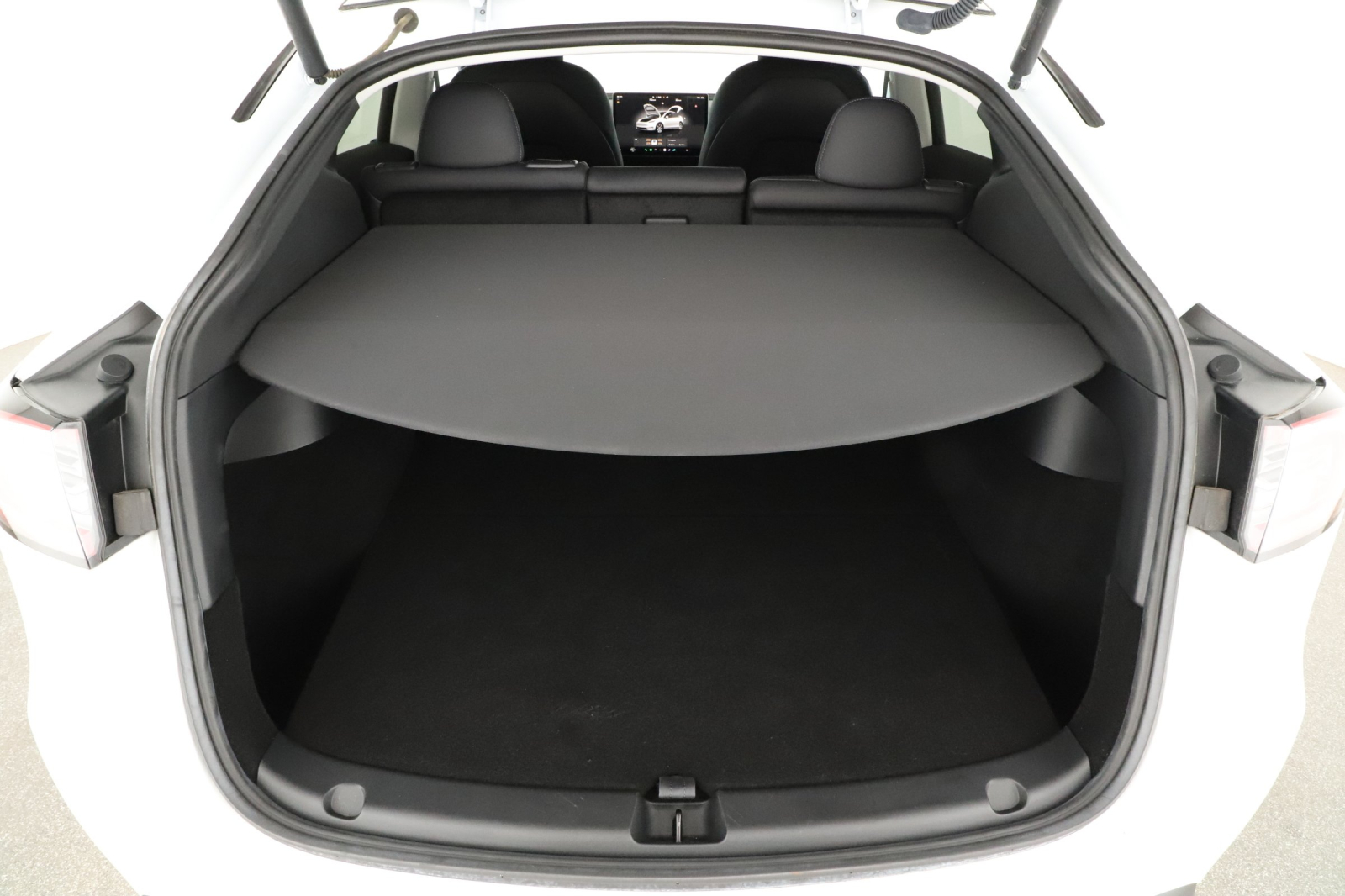 Tesla Model Y - 2022