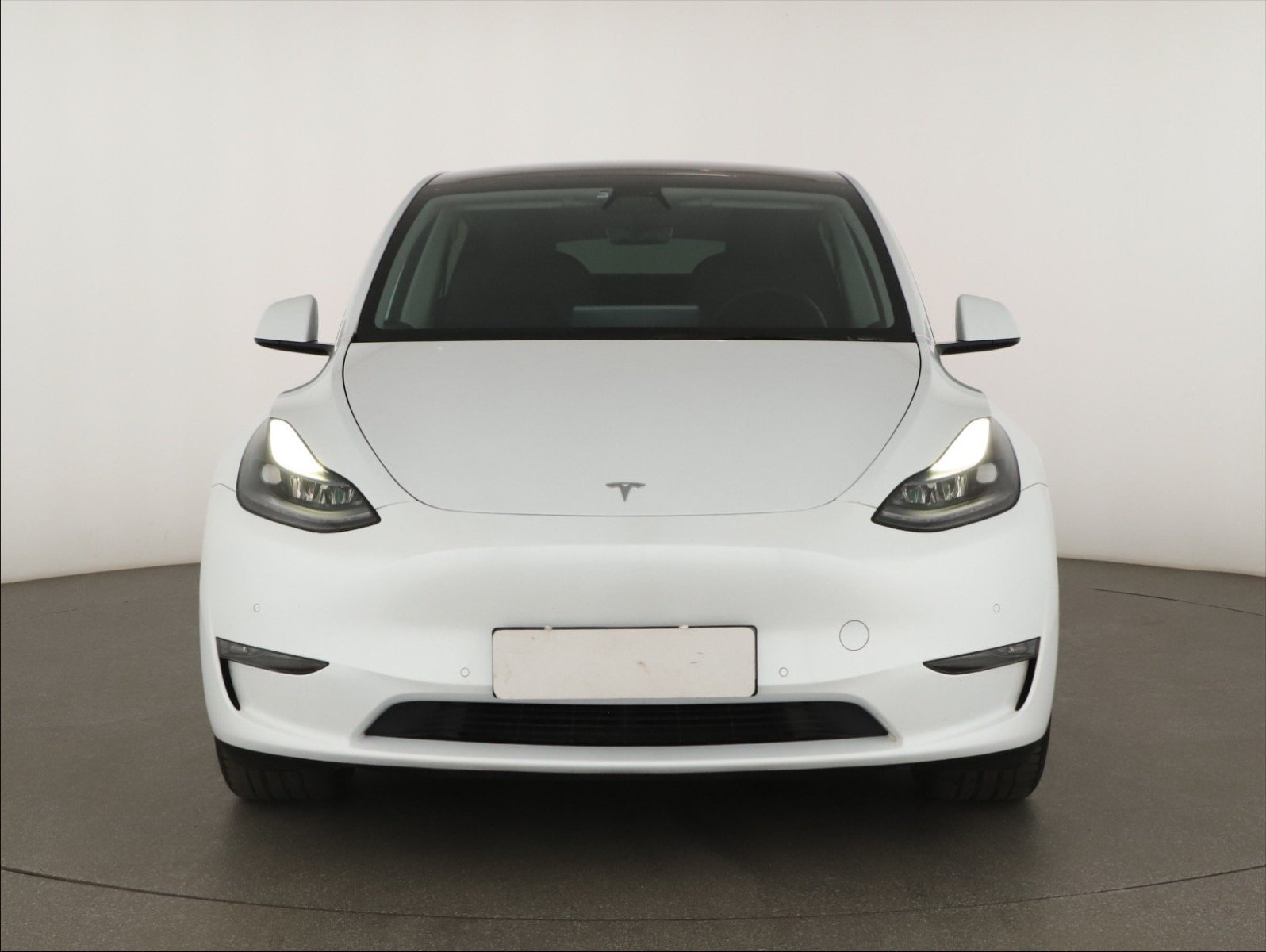 Tesla Model Y - 2022