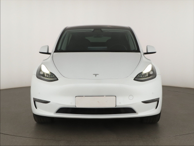 Tesla Model Y - 2022