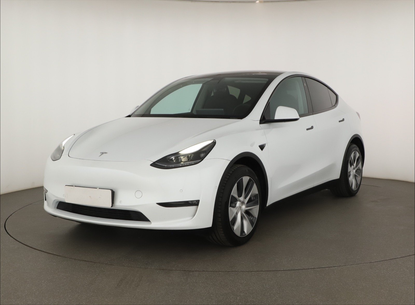 Tesla Model Y - 2022