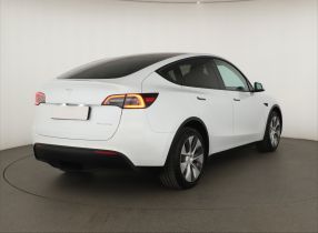 Tesla Model Y - 2022