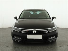 Volkswagen Passat - 2015