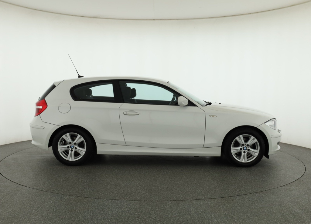 BMW 1