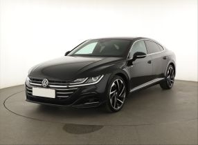 Volkswagen Arteon - 2021