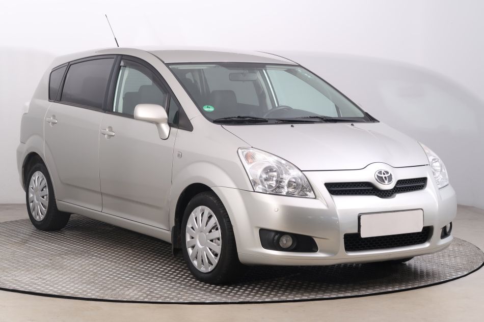 Toyota Corolla Verso - 2009