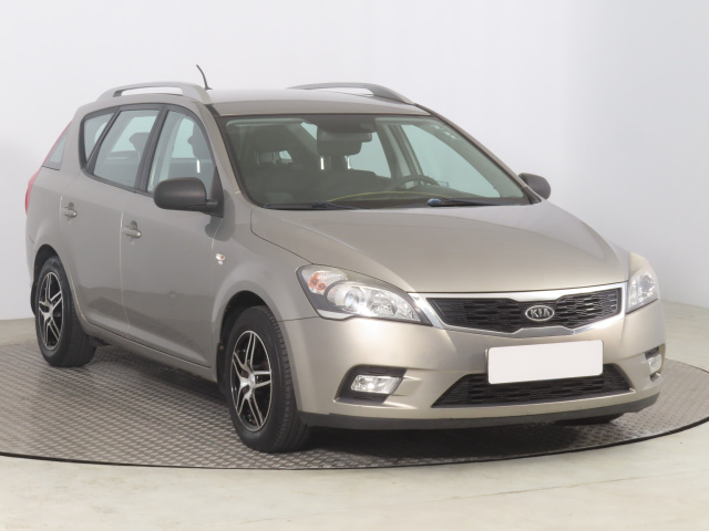 Kia Ceed, 2010