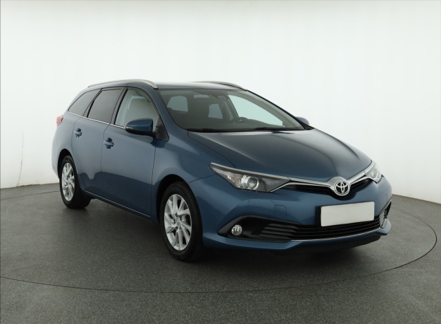Toyota Auris 2019