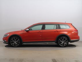 Volkswagen Passat - 2016