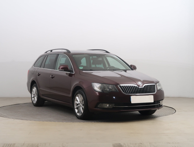 Škoda Superb 2014