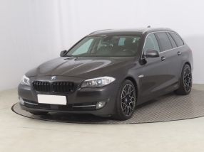 BMW 5 - 2012