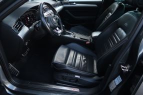 Volkswagen Passat - 2016