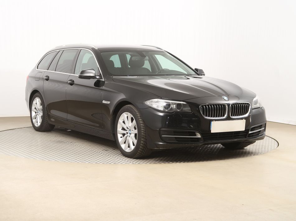 BMW 5 - 2016