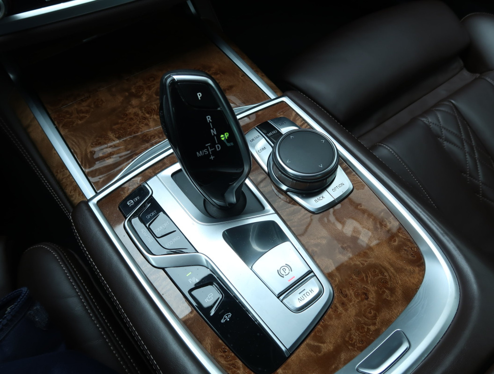 BMW 7