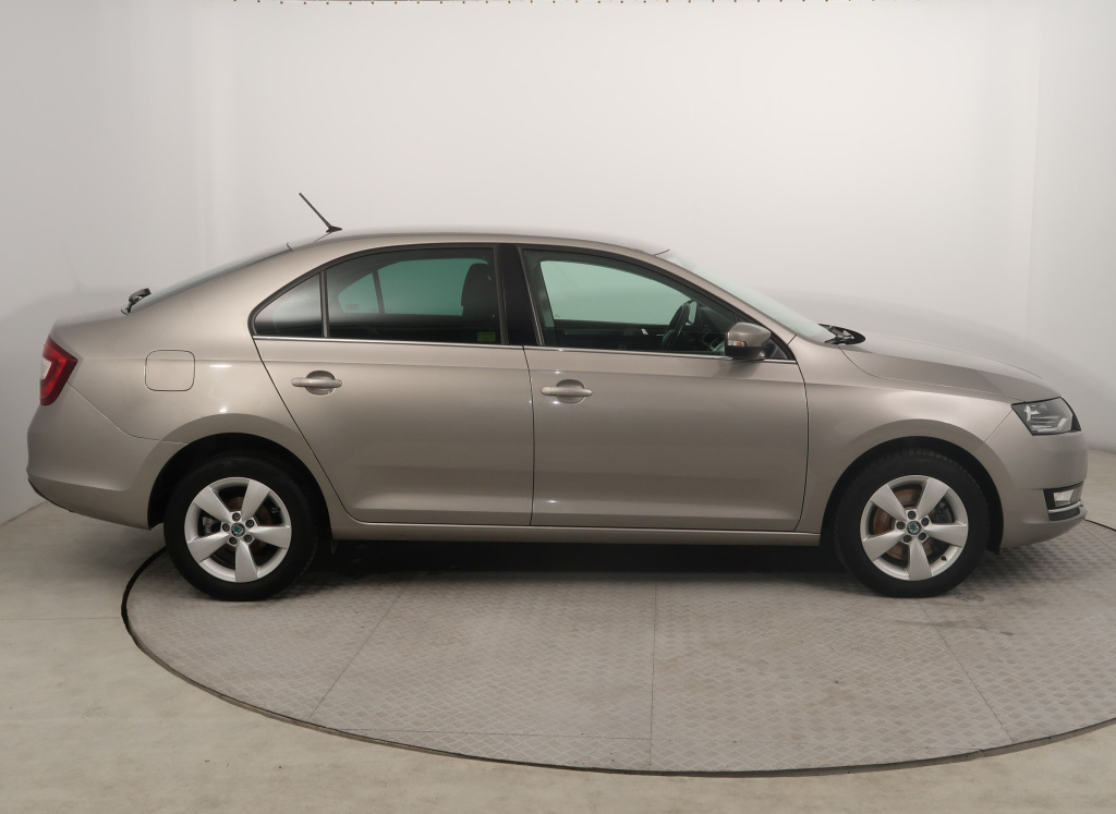 Škoda Rapid
