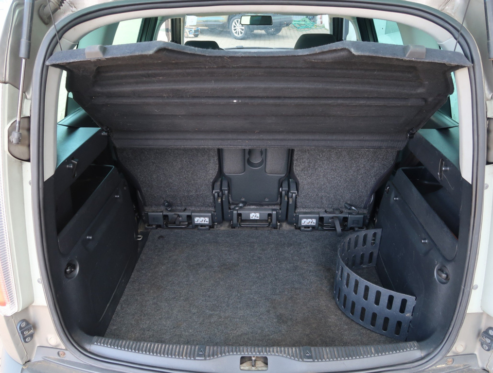 Škoda Roomster