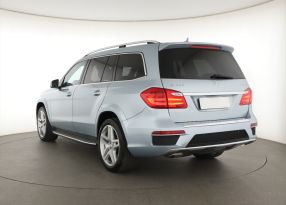 Mercedes-Benz GL - 2015