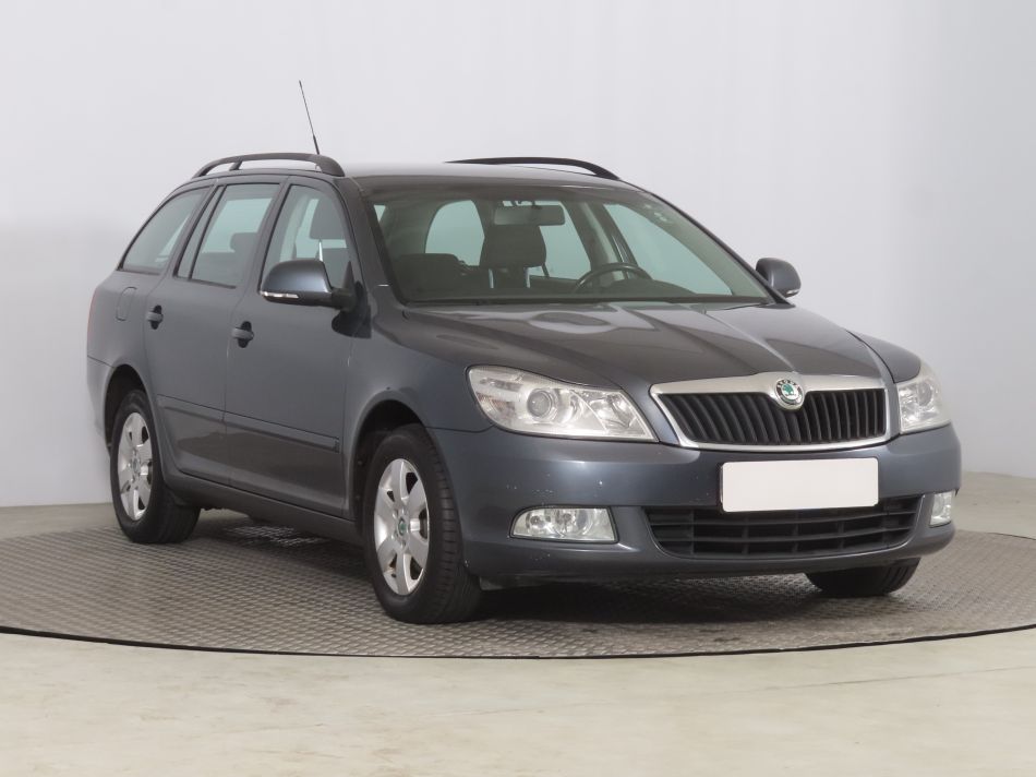 Skoda Octavia - 2011