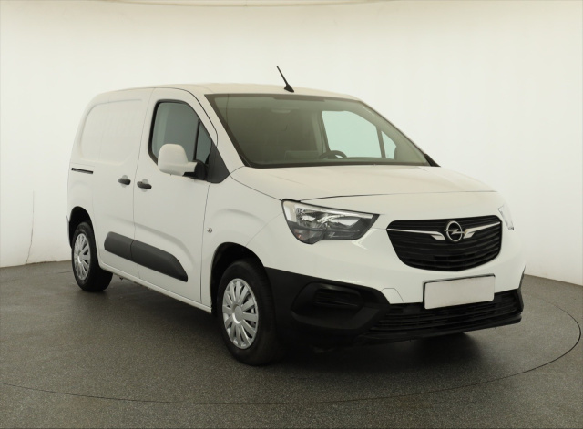 Opel Combo 2020
