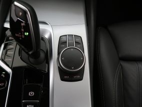 BMW 5 - 2020