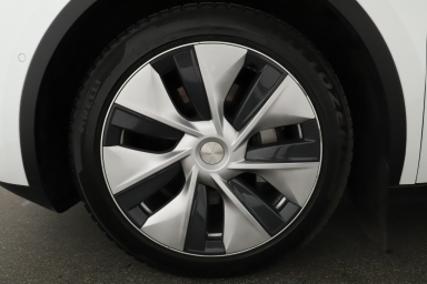Tesla Model Y - 2022