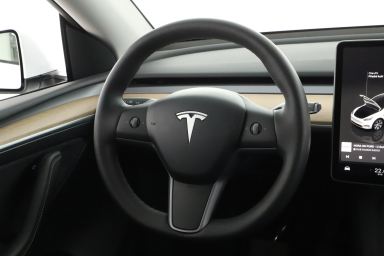Tesla Model Y - 2022