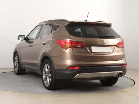 Hyundai Santa Fe - 2015