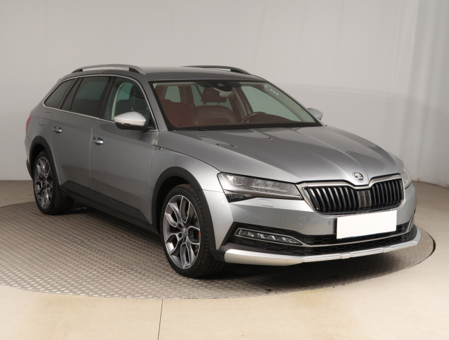Škoda Superb, 2021