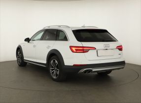Audi Allroad A4 - 2016