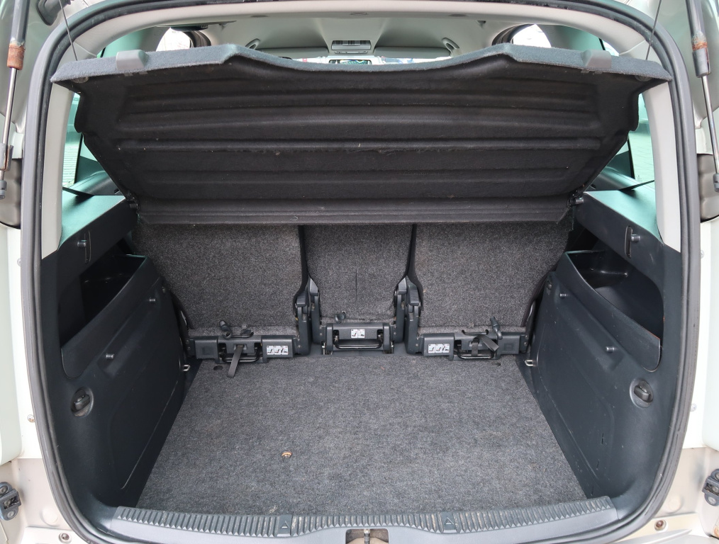 Škoda Roomster